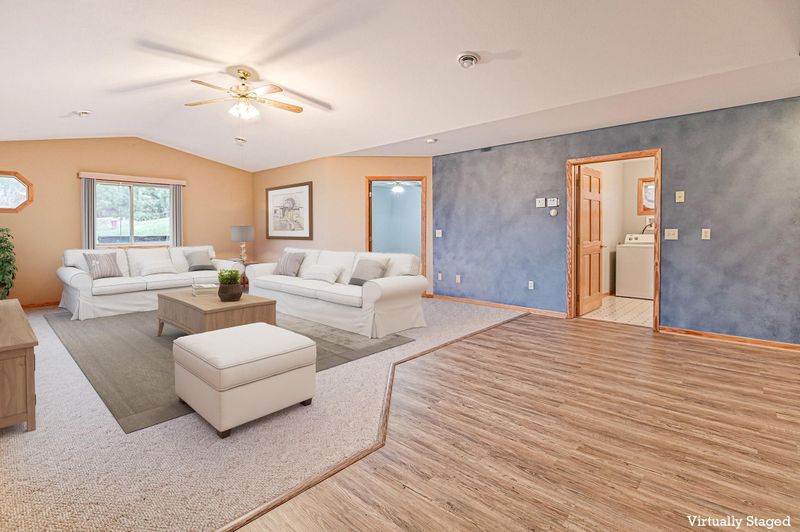 8585 Majestic Rd, Pine City, MN 55063