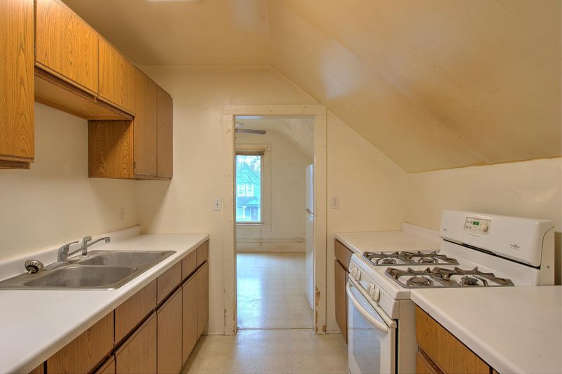 540 2nd Ave SW, Cambridge, MN 55008