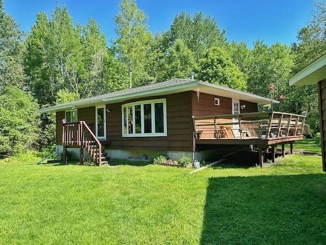 317 Susanna Ln, Coleraine, MN 55709