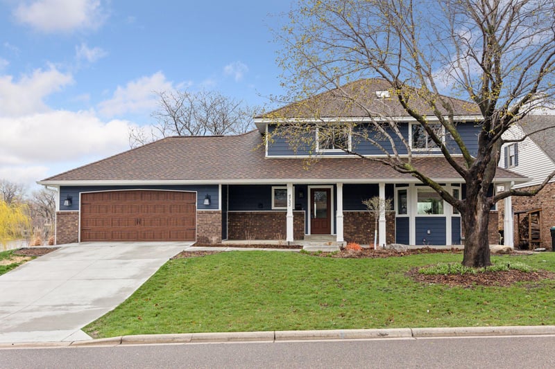 4732 Perry Ave N, Crystal, MN 55429