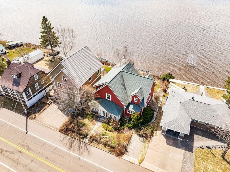 3427 Minnesota Ave, Duluth, MN 55802