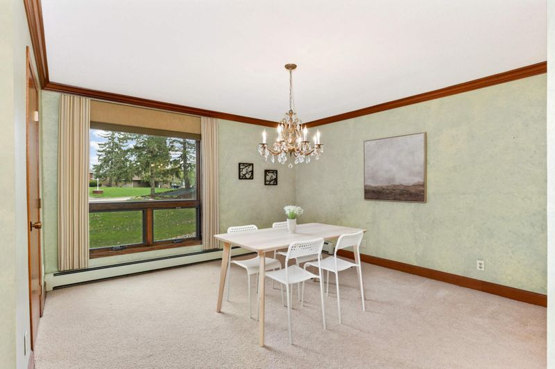 2495 Canabury Dr #126, Little Canada, MN 55117