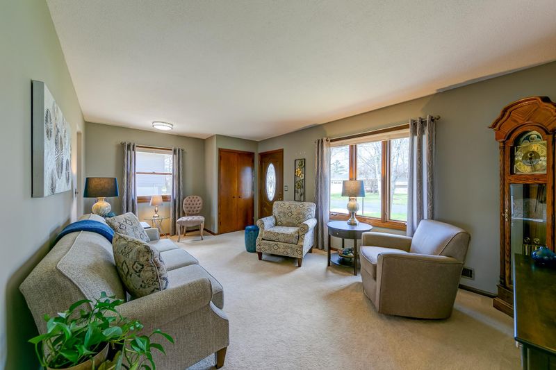 10707 Madison St NE, Blaine, MN 55434