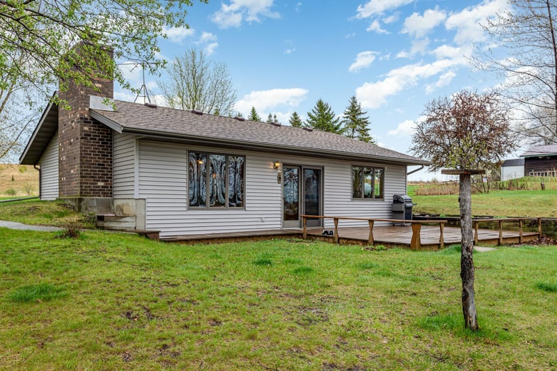 41766 E Shore Dr, Kilkenny, MN 56052