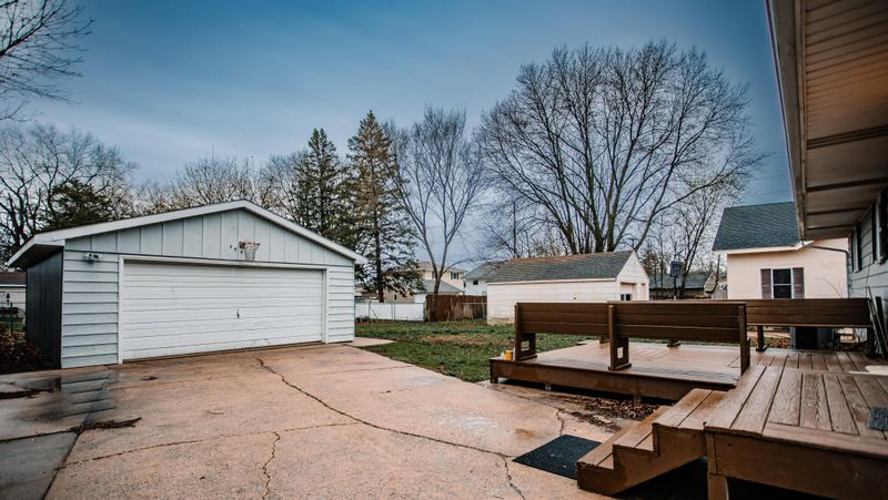 1605 4th St SW, Austin, MN 55912
