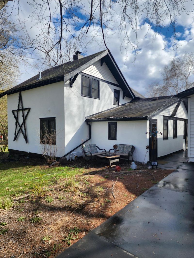1814 38th St S, Saint Cloud, MN 56301