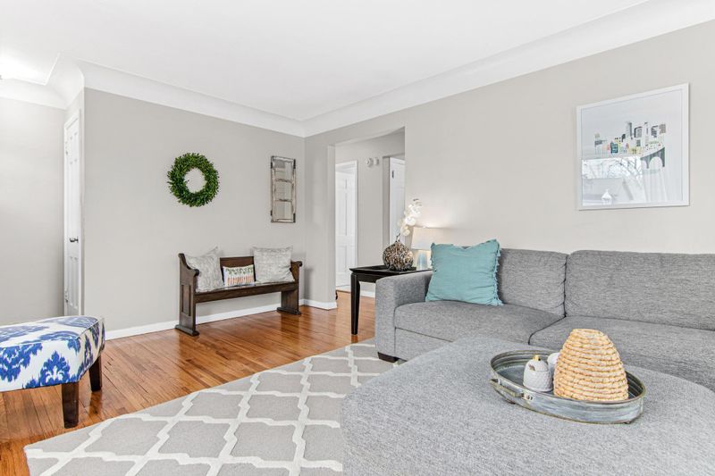 7615 North St, Saint Louis Park, MN 55426