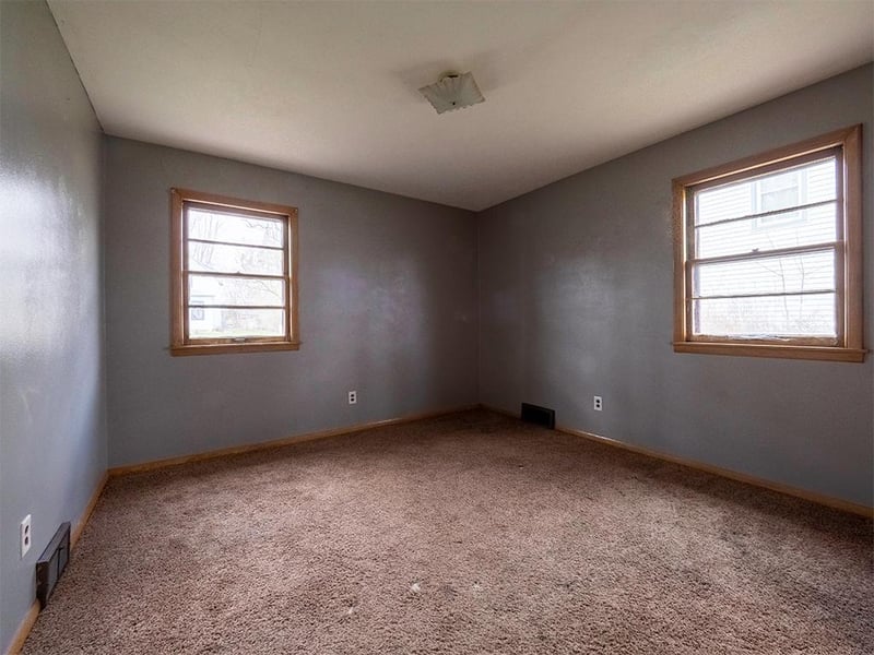 517 11th St, Howard Lake, MN 55349