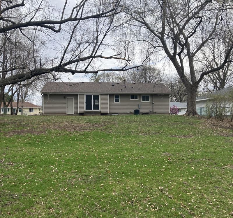 243 Stardust Blvd, Circle Pines, MN 55014