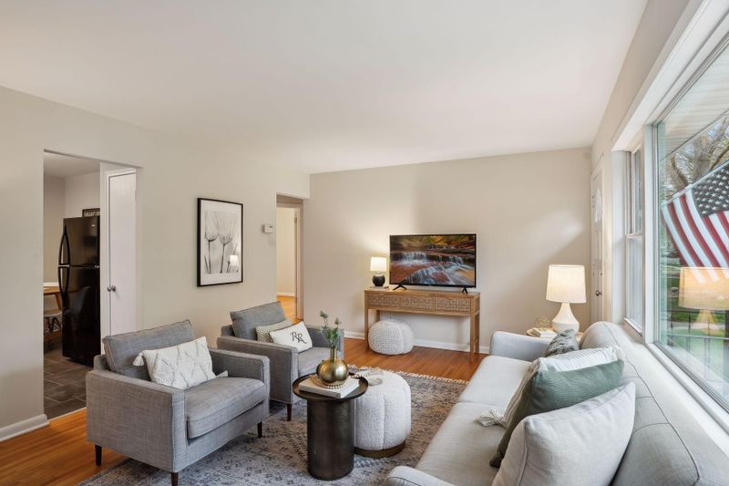 955 Wilder St S, Saint Paul, MN 55116