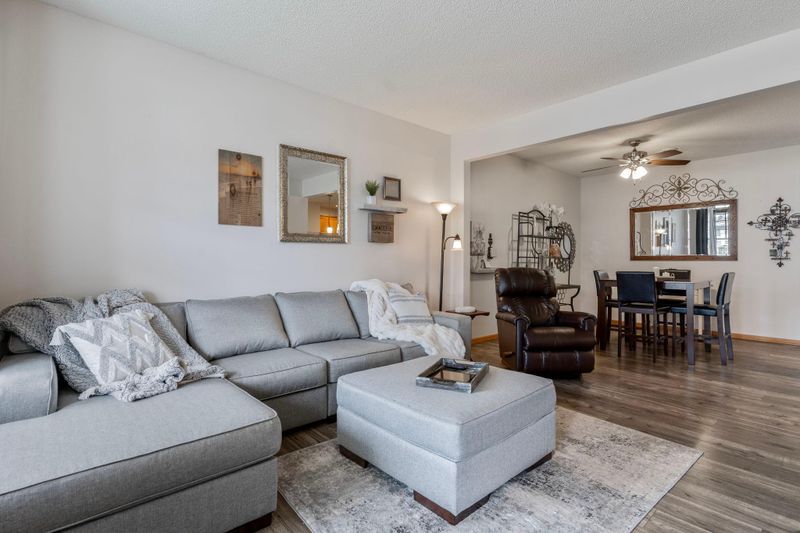 704 Willow Glen Dr #507, Buffalo, MN 55313