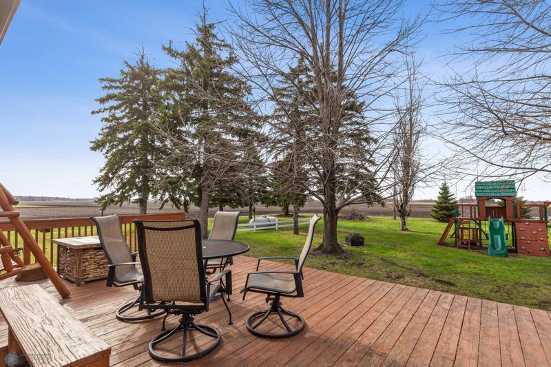 7409 80th Ave S, Sabin, MN 56580