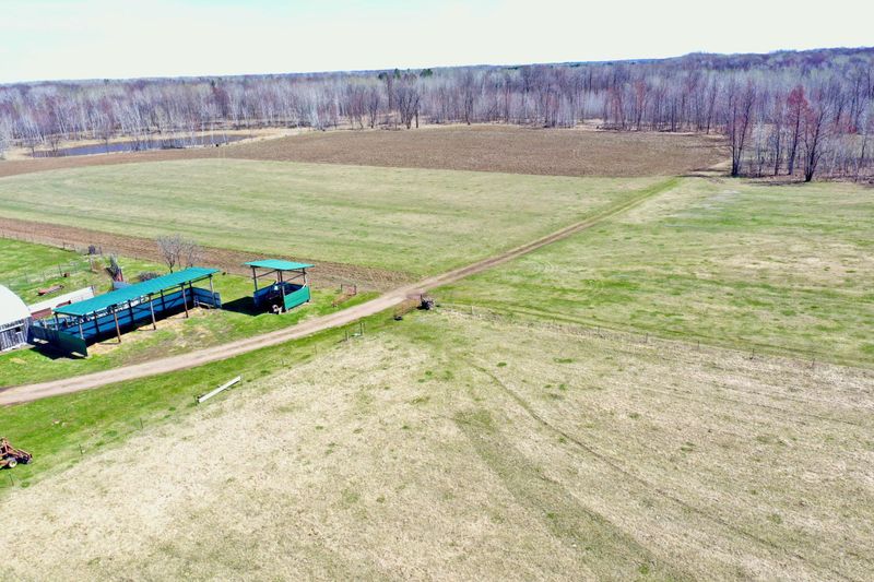 45714 Dove Rd, Hinckley, MN 55037