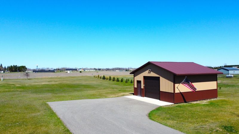 118 West Cozy Oak Dr, Ottertail, MN 56571