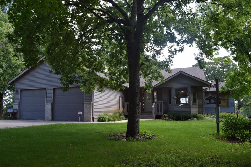 8040 86th St SW, Howard Lake, MN 55349