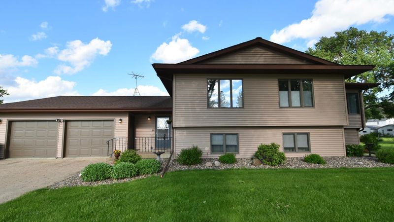 408 N 4th St, Goodhue, MN 55027