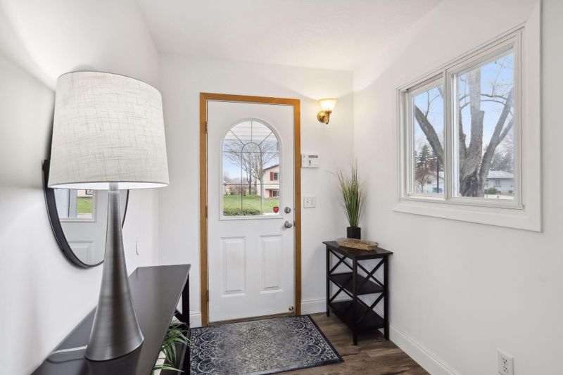 10080 99th Ave N, Maple Grove, MN 55369