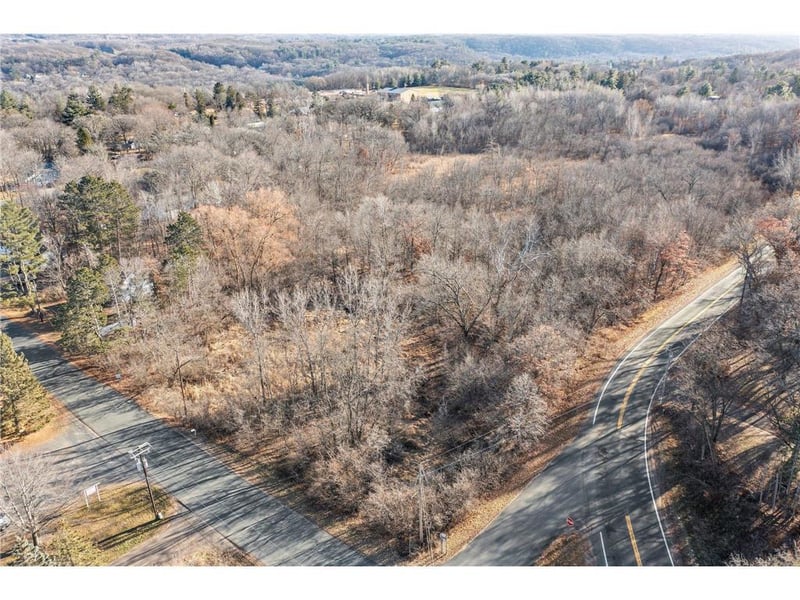 513 Maple St, Taylors Falls, MN 55084
