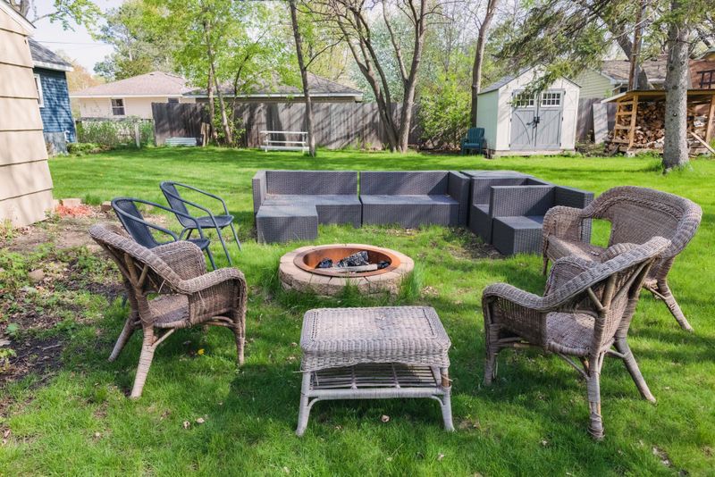 2229 Oriole Ave, New Brighton, MN 55112