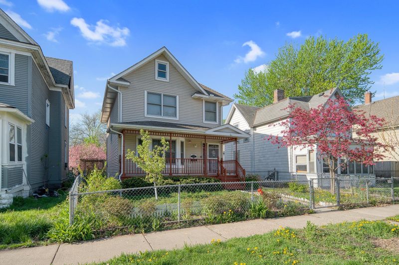 656 Lafond Ave, Saint Paul, MN 55104