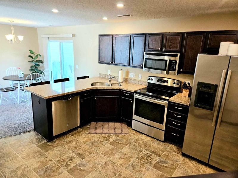 5135 61st St NW, Rochester, MN 55901