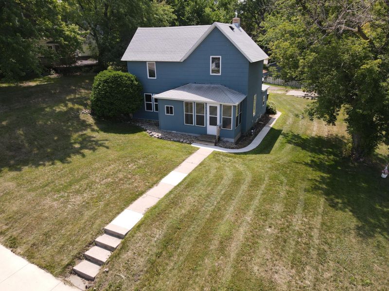 436 Minnesota Ave E, Glenwood, MN 56334