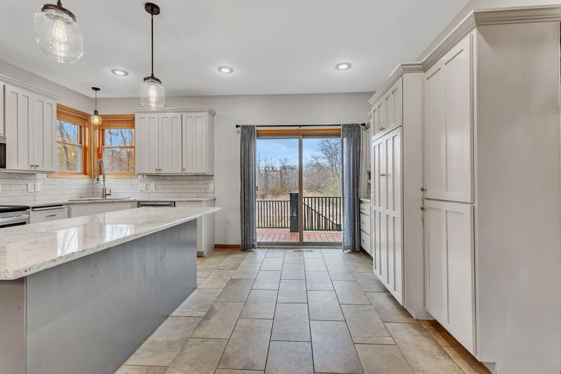 2010 7th St N, Sartell, MN 56377