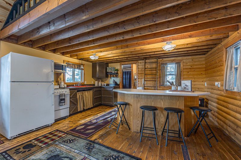 900 Rosemary Ln NW, Pine River, MN 56474