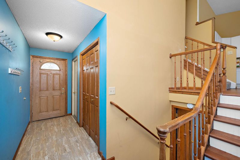 8339 Mitchell Rd, Eden Prairie, MN 55347