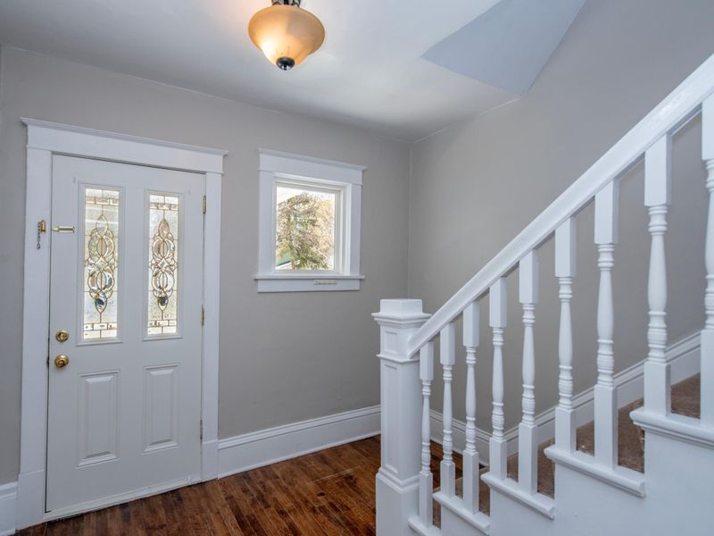 847 Carroll Ave, Saint Paul, MN 55104