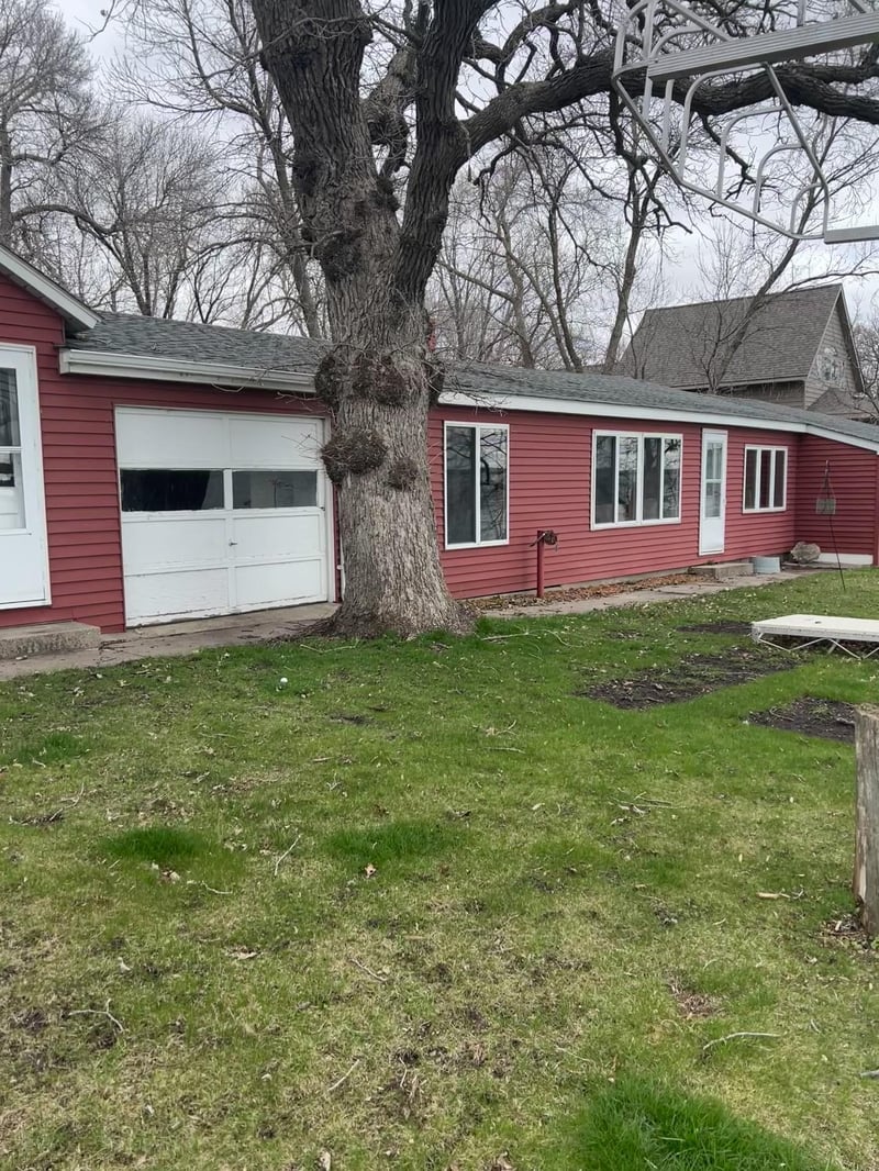 8045 N Shore Dr, Spicer, MN 56288