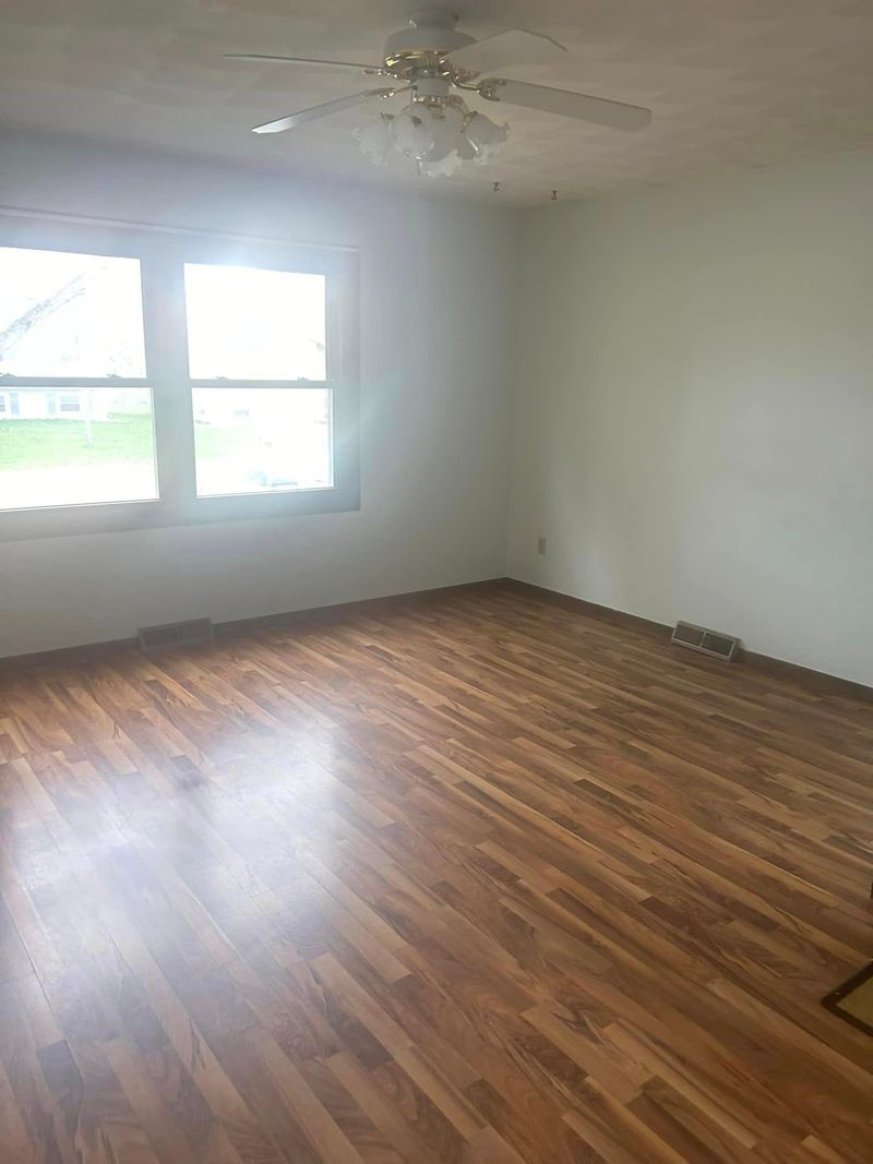 1417 4th Cir NE, Waseca, MN 56093