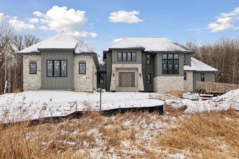 21461 Crescent Curve, Lakeville, MN 55044