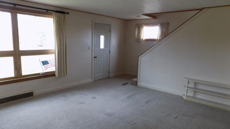 90 Hodgins Ave, Taconite, MN 55786