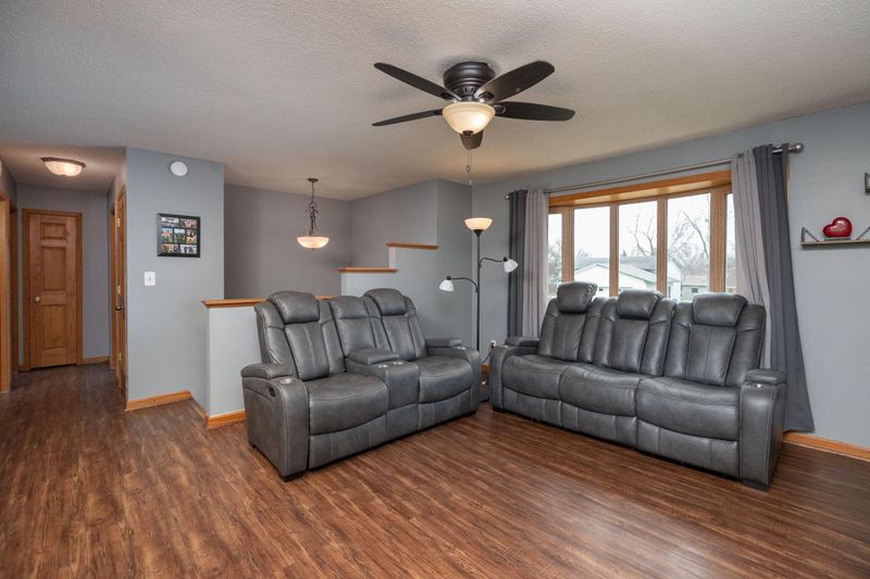 843 24th St SE, Rochester, MN 55904