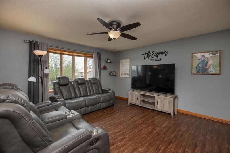 843 24th St SE, Rochester, MN 55904
