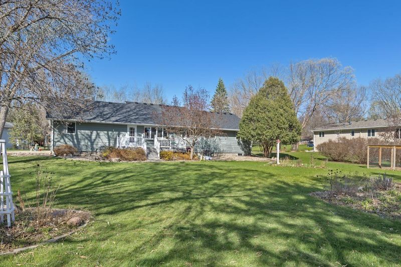 1659 Buckingham Pa, Faribault, MN 55021