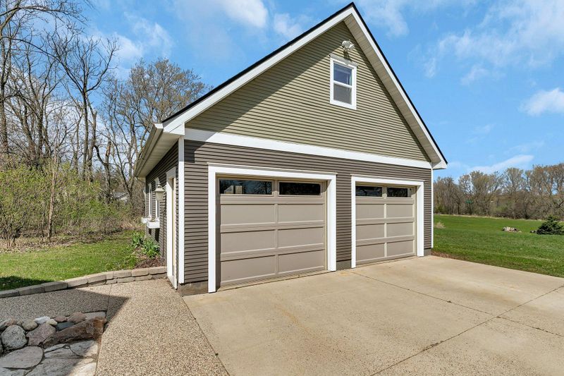 515 3rd St SW, Cokato, MN 55321