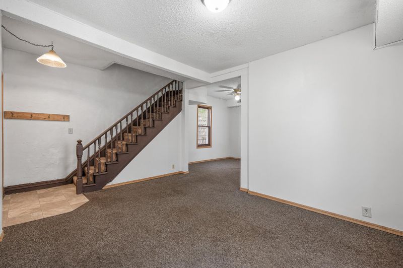458 Sherburne Ave, Saint Paul, MN 55103