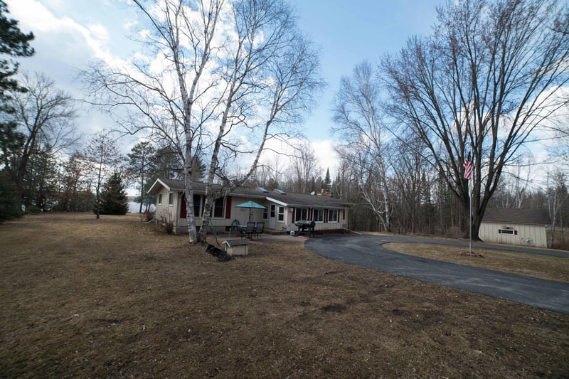 30259 E Shore Dr, Pengilly, MN 55775
