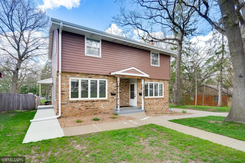931 Kennard St, Saint Paul, MN 55106