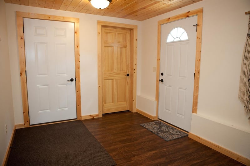 23700 Wilderness Dr, Verndale, MN 56481