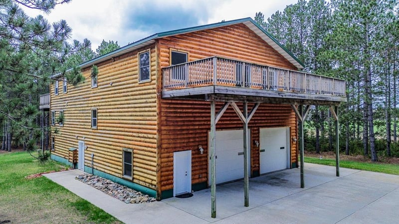 23700 Wilderness Dr, Verndale, MN 56481