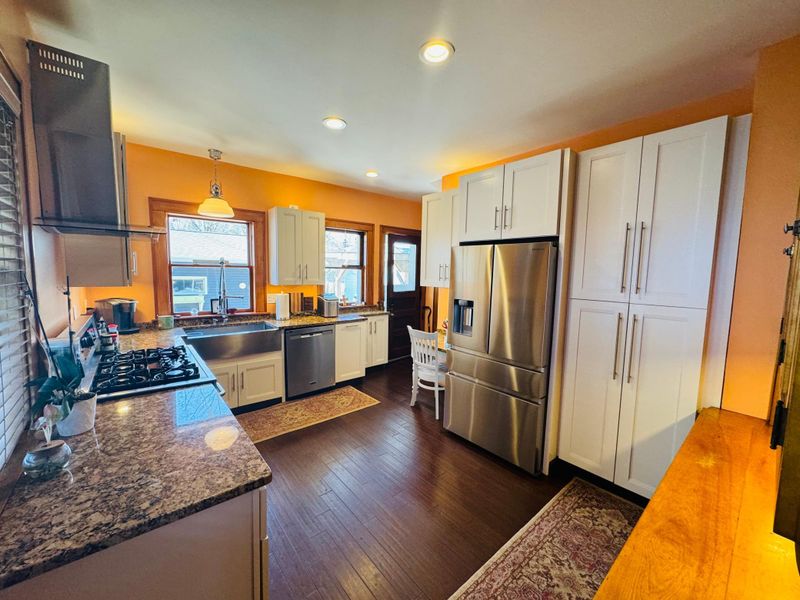 320 Pine St, Red Wing, MN 55066