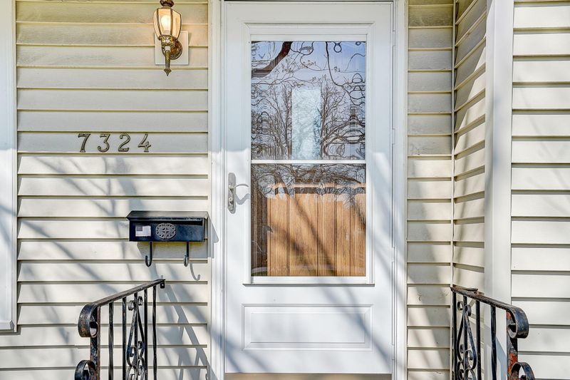 7324 Bryant Ave S, Richfield, MN 55423