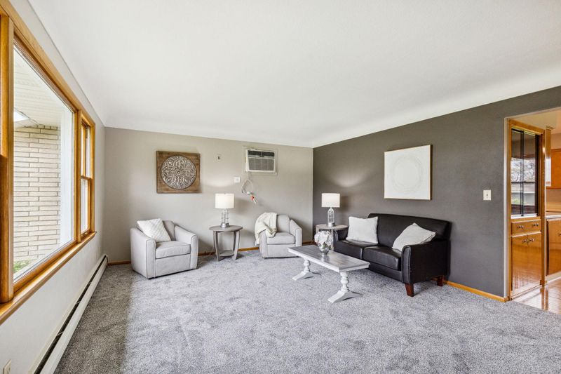 3250 Cannon St, Hastings, MN 55033