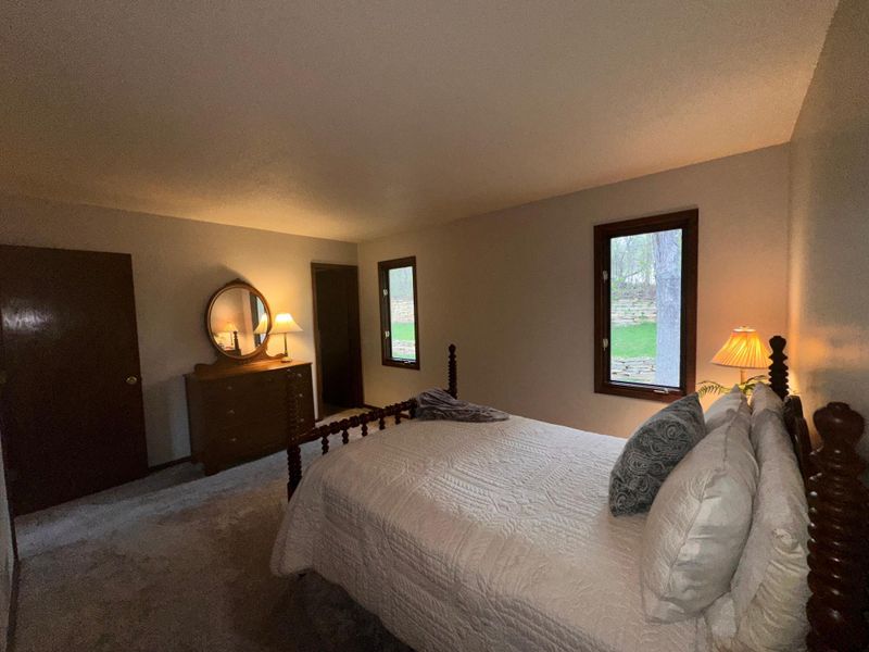 13730 Hanover Way, Apple Valley, MN 55124