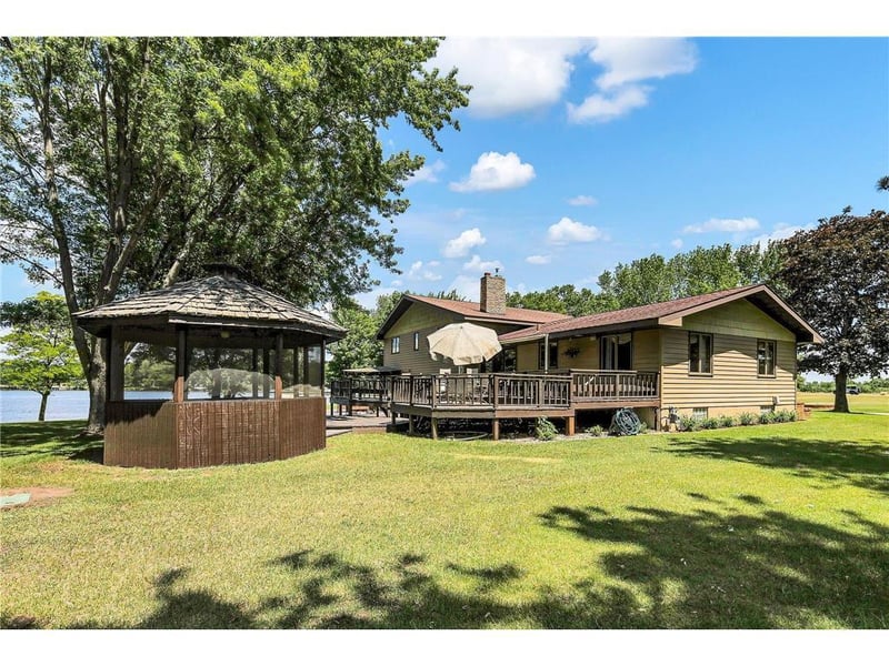 29529 Kraemer Lake Rd, Saint Joseph, MN 56374