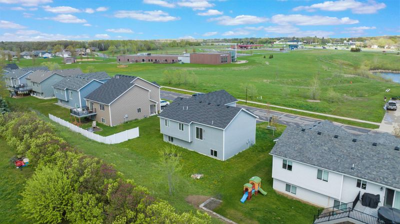 479 18th St NW, Sauk Rapids, MN 56379