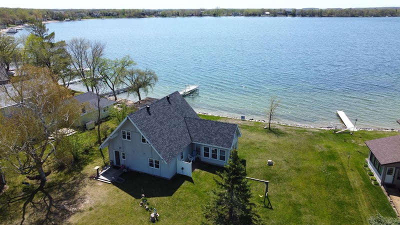 33820 N Pickerel Dr, Richville, MN 56576